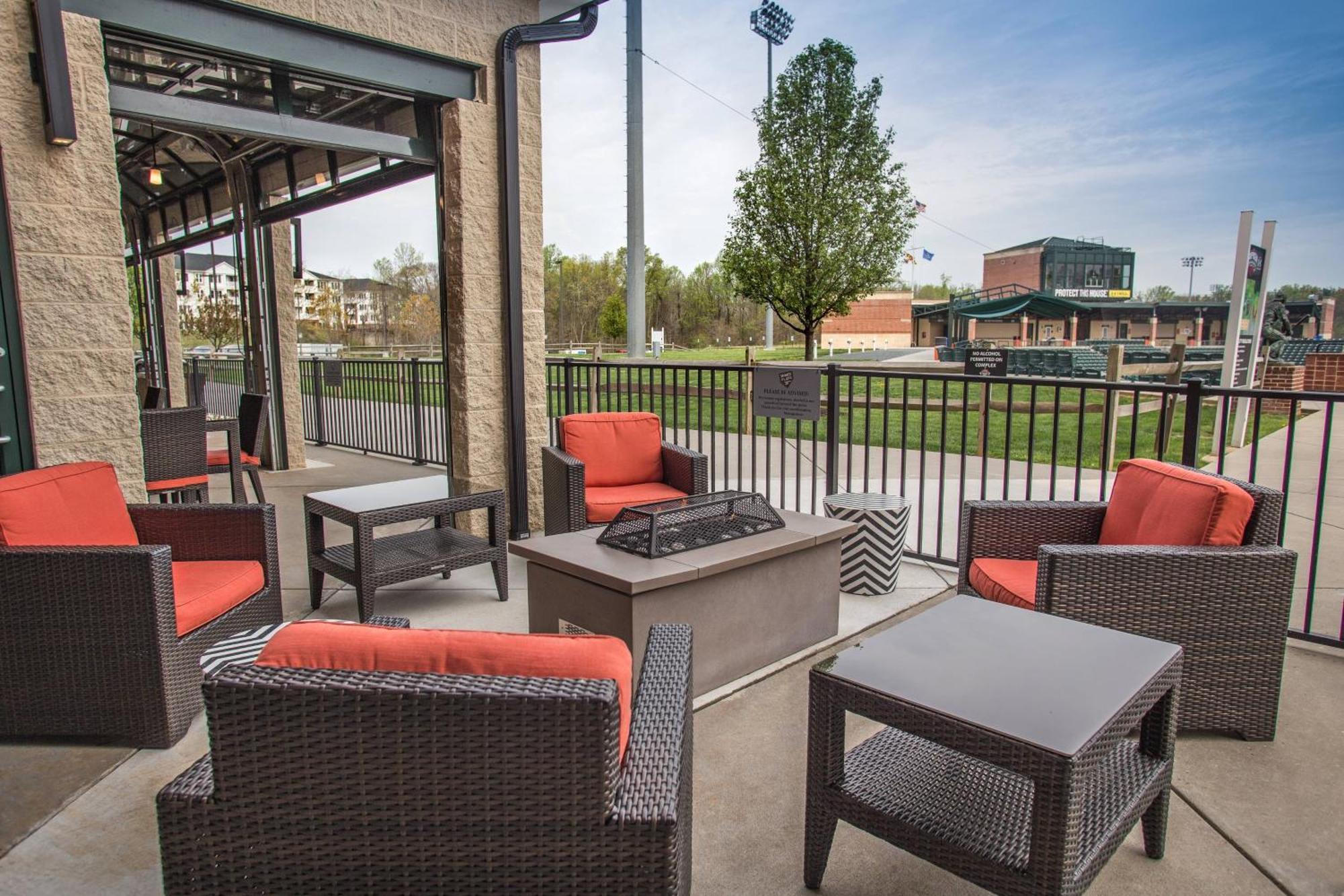 Courtyard Aberdeen At Ripken Stadium Ngoại thất bức ảnh